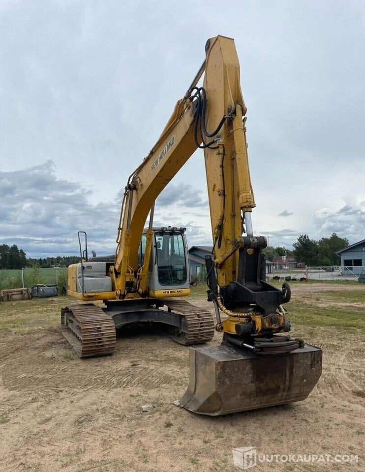 New Holland E215B, 2008, Diesel, 8 435 h Kaivinkone, Honkajoki - Pelle sur chenille: photos 4 New Holland E215B, 2008, Diesel, 8 435 h Kaivinkone, Honkajoki - Pelle sur chenille: photos 4
