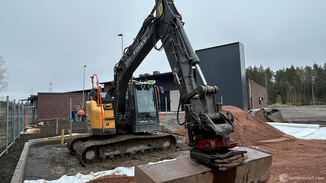 Tela-alustainen kaivinkone Volvo ECR145EL, vm. 2017, Pöytyä - Pelle sur chenille: photos 4 Tela-alustainen kaivinkone Volvo ECR145EL, vm. 2017, Pöytyä - Pelle sur chenille: photos 4