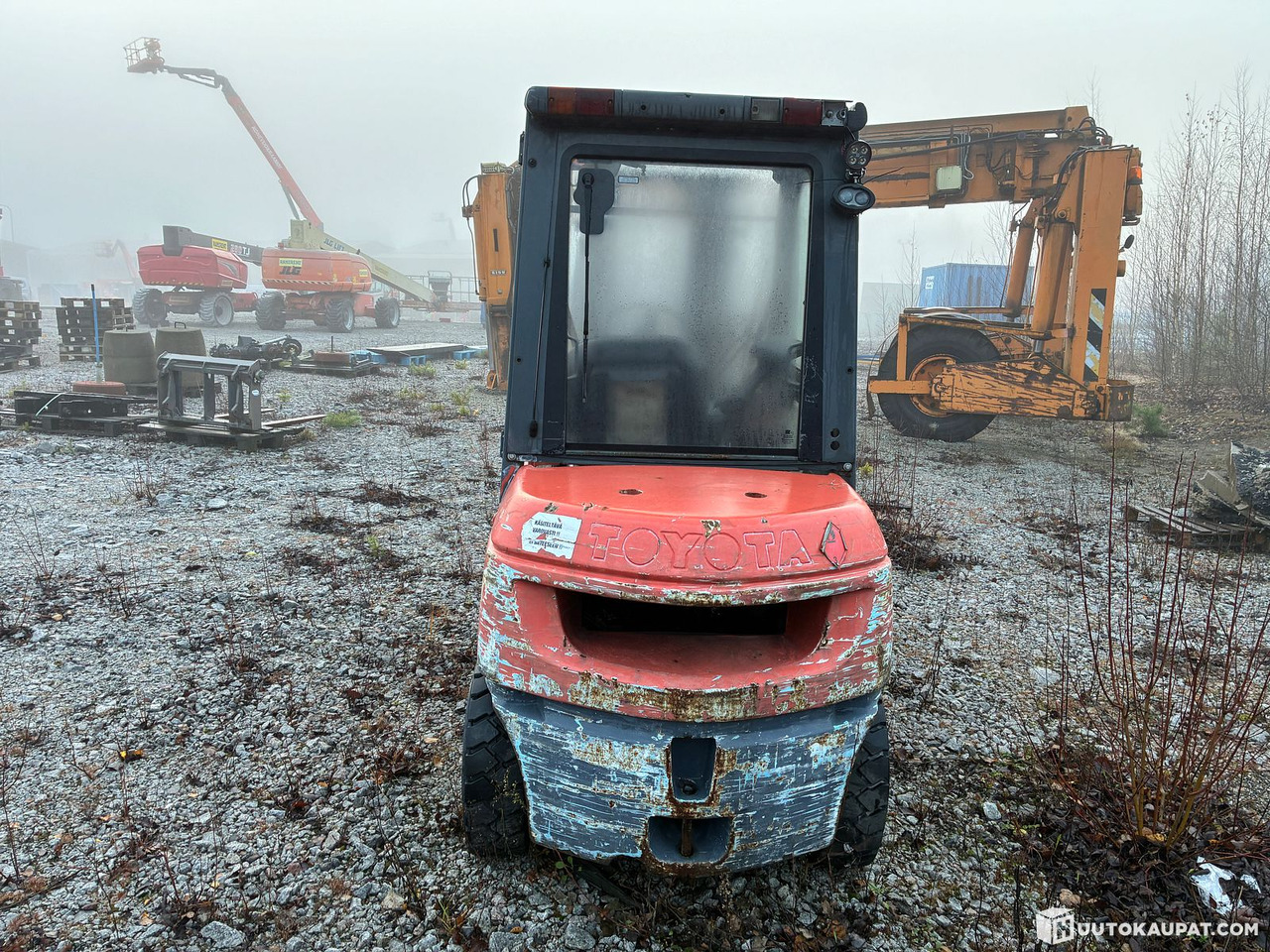 Toyota 02-7FDF30, 2004 Forklift, Lieto - Chariot élévateur diesel: photos 4 Toyota 02-7FDF30, 2004 Forklift, Lieto - Chariot élévateur diesel: photos 4