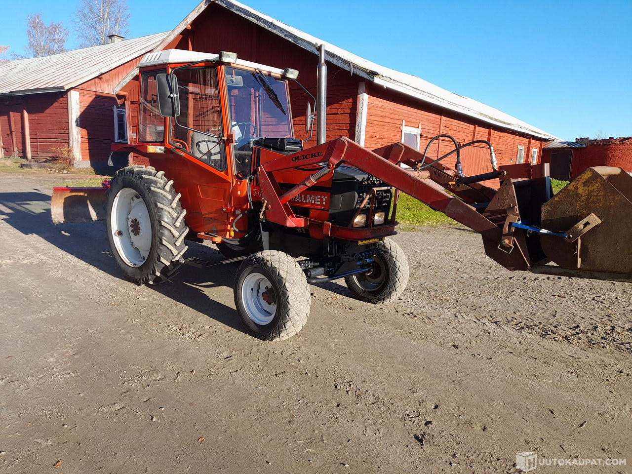 Traktori Valmet 504 1984 etukuormaajalla. Katso videot! MTK25, Forssa - Tracteur agricole: photos 2 Traktori Valmet 504 1984 etukuormaajalla. Katso videot! MTK25, Forssa - Tracteur agricole: photos 2