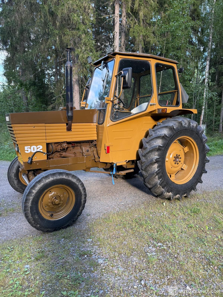 Valmet 502, 1975 + Perälevy, Mänttä-Vilppula - Tracteur agricole: photos 5 Valmet 502, 1975 + Perälevy, Mänttä-Vilppula - Tracteur agricole: photos 5