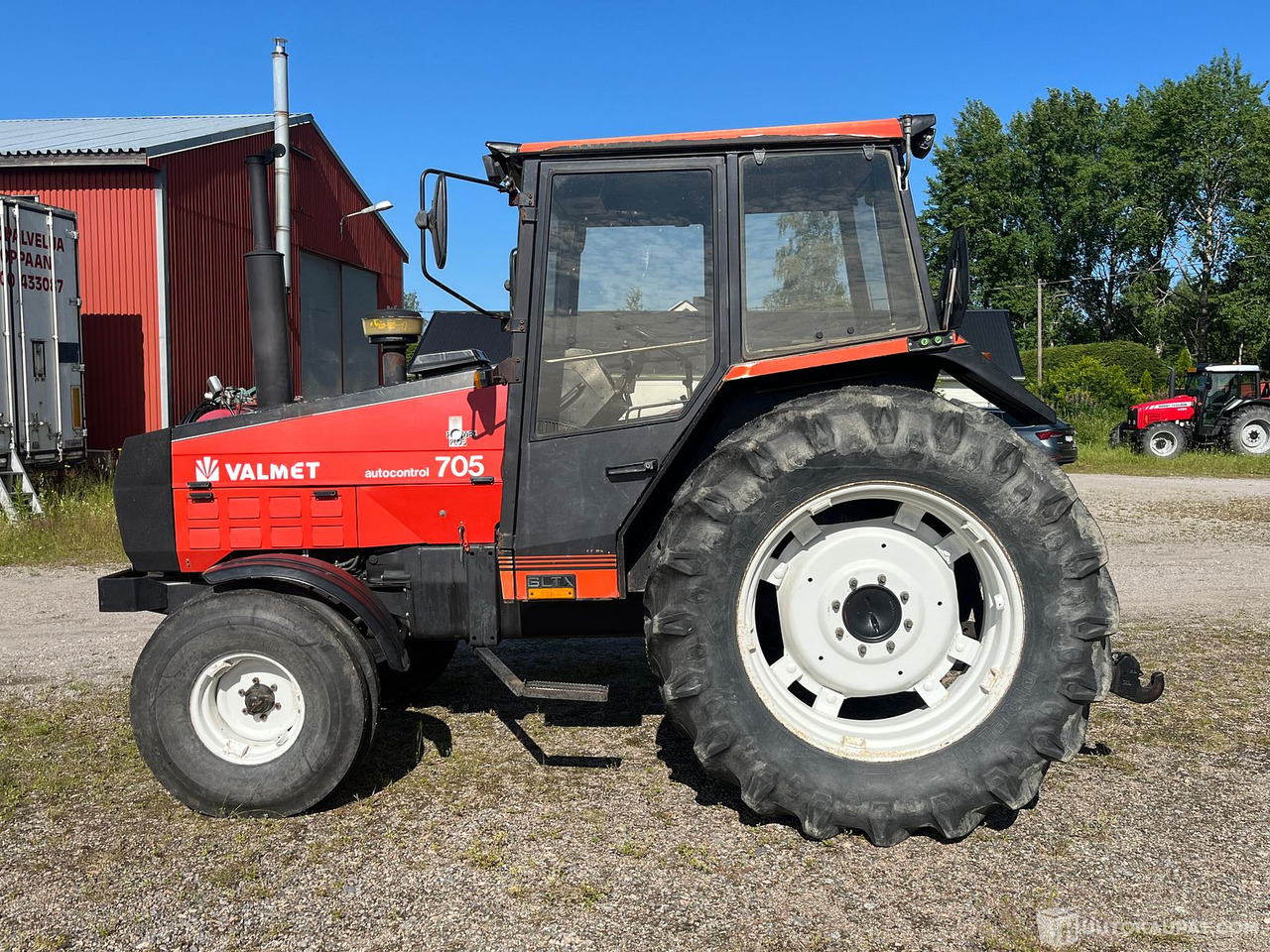 Valmet 705, Traktori, harrastajalta, 1990, Salo - Tracteur agricole: photos 2 Valmet 705, Traktori, harrastajalta, 1990, Salo - Tracteur agricole: photos 2