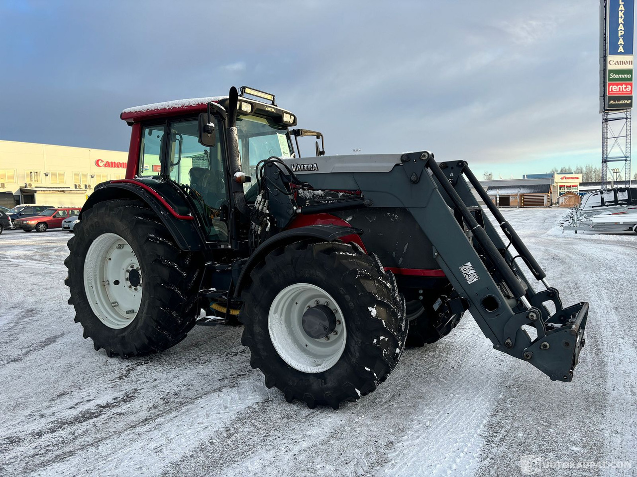 Valtra T131H kuormaajalla.Todella siisti ja vähän ajettu!, 2008 MTK25, Tornio - Tracteur agricole: photos 2 Valtra T131H kuormaajalla.Todella siisti ja vähän ajettu!, 2008 MTK25, Tornio - Tracteur agricole: photos 2
