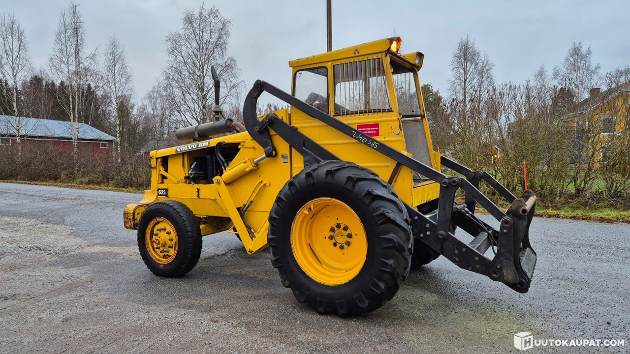 Volvo BM 622, Uusikaarlepyy - Chargeuse sur pneus: photos 1 Volvo BM 622, Uusikaarlepyy - Chargeuse sur pneus: photos 1