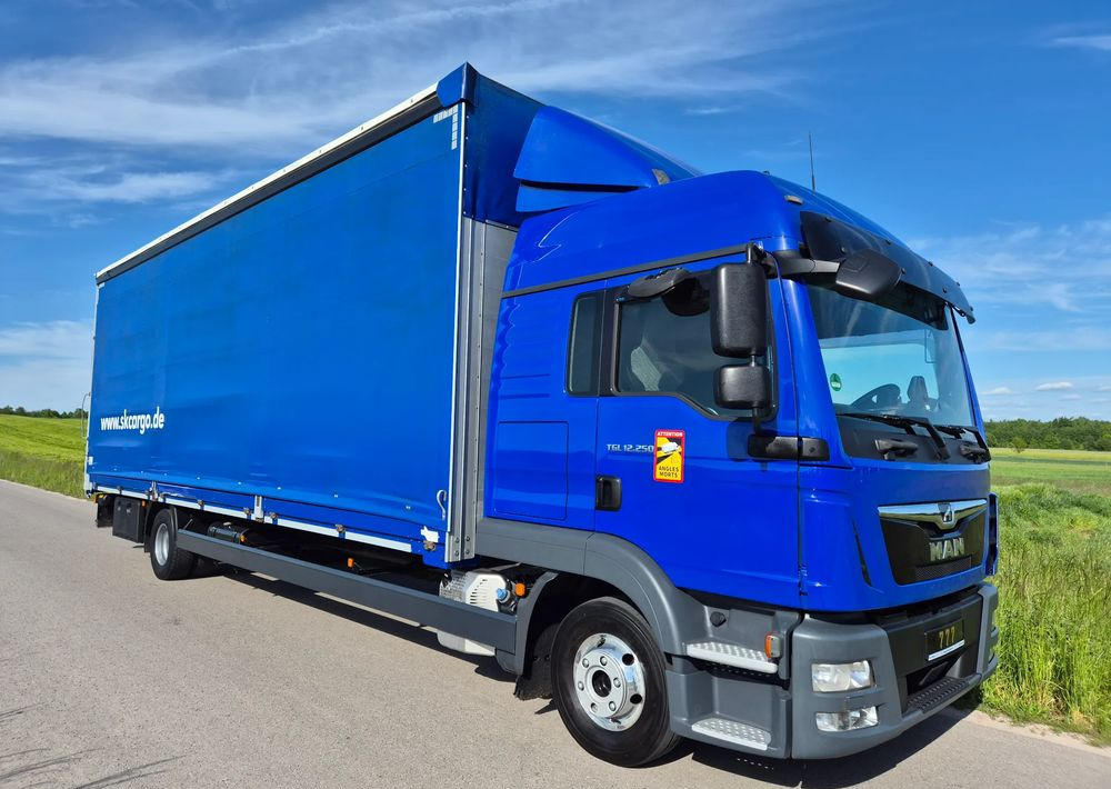 MAN TGL 12.250 2019 BURTO FIRANA + winda 8.4m z Niemiec / TOP STAN / OKAZJA / firanka / automat / - Camion à rideaux coulissants: photos 1 MAN TGL 12.250 2019 BURTO FIRANA + winda 8.4m z Niemiec / TOP STAN / OKAZJA / firanka / automat / - Camion à rideaux coulissants: photos 1