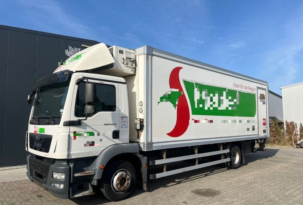 MAN TGM 15.250 18.250 z Niemiec KLIMA / 7.3m / 18 palet / winda + drzwi boczne / OKAZJA / AUTOMAT / Tgl 12.250 15.290 12.290 18.320 - Camion frigorifique: photos 1 MAN TGM 15.250 18.250 z Niemiec KLIMA / 7.3m / 18 palet / winda + drzwi boczne / OKAZJA / AUTOMAT / Tgl 12.250 15.290 12.290 18.320 - Camion frigorifique: photos 1
