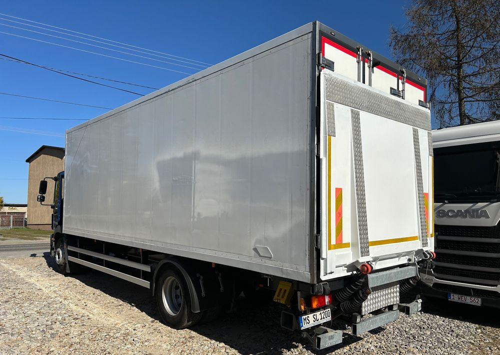 MAN TGM 18.290 18.250 Carrier 1950 D/E z Holandii / TOP STAN / 7.5m / 18 palet / winda + drzwi boczne / OKAZJA - Camion frigorifique: photos 2 MAN TGM 18.290 18.250 Carrier 1950 D/E z Holandii / TOP STAN / 7.5m / 18 palet / winda + drzwi boczne / OKAZJA - Camion frigorifique: photos 2