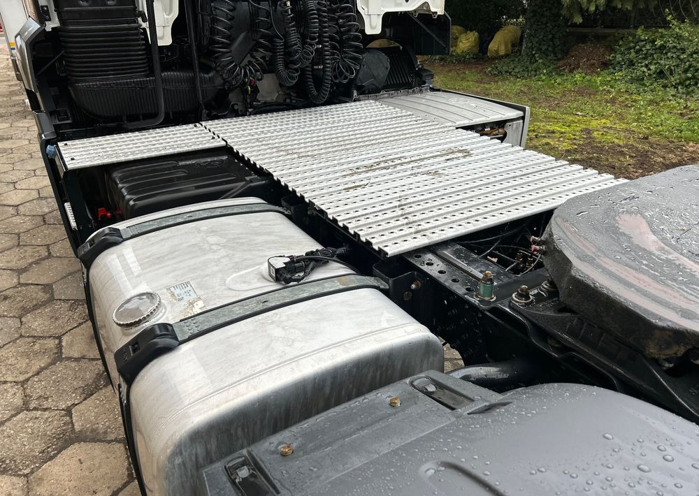 Tracteur routier MAN TGS 18.470 NAUKA JAZDY STANDARD 4x2 / TGX 18.360 400 510 460 500 TOP STAN / ŚWIEŻO SPROWADZONY: photos 7 Tracteur routier MAN TGS 18.470 NAUKA JAZDY STANDARD 4x2 / TGX 18.360 400 510 460 500 TOP STAN / ŚWIEŻO SPROWADZONY: photos 7