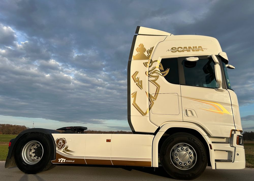 Scania R500 FULL AIR 2019 10x poduszki KLIMA POSTOJOWA / RETARDER / FULL SPOJLER / TOP STAN / od jedynego właściciela ! HYDRAULIKA spod beczki spożywczej ! / do wywrotu ruchomej podłogi beczki TOP TOP - Tracteur routier: photos 4 Scania R500 FULL AIR 2019 10x poduszki KLIMA POSTOJOWA / RETARDER / FULL SPOJLER / TOP STAN / od jedynego właściciela ! HYDRAULIKA spod beczki spożywczej ! / do wywrotu ruchomej podłogi beczki TOP TOP - Tracteur routier: photos 4