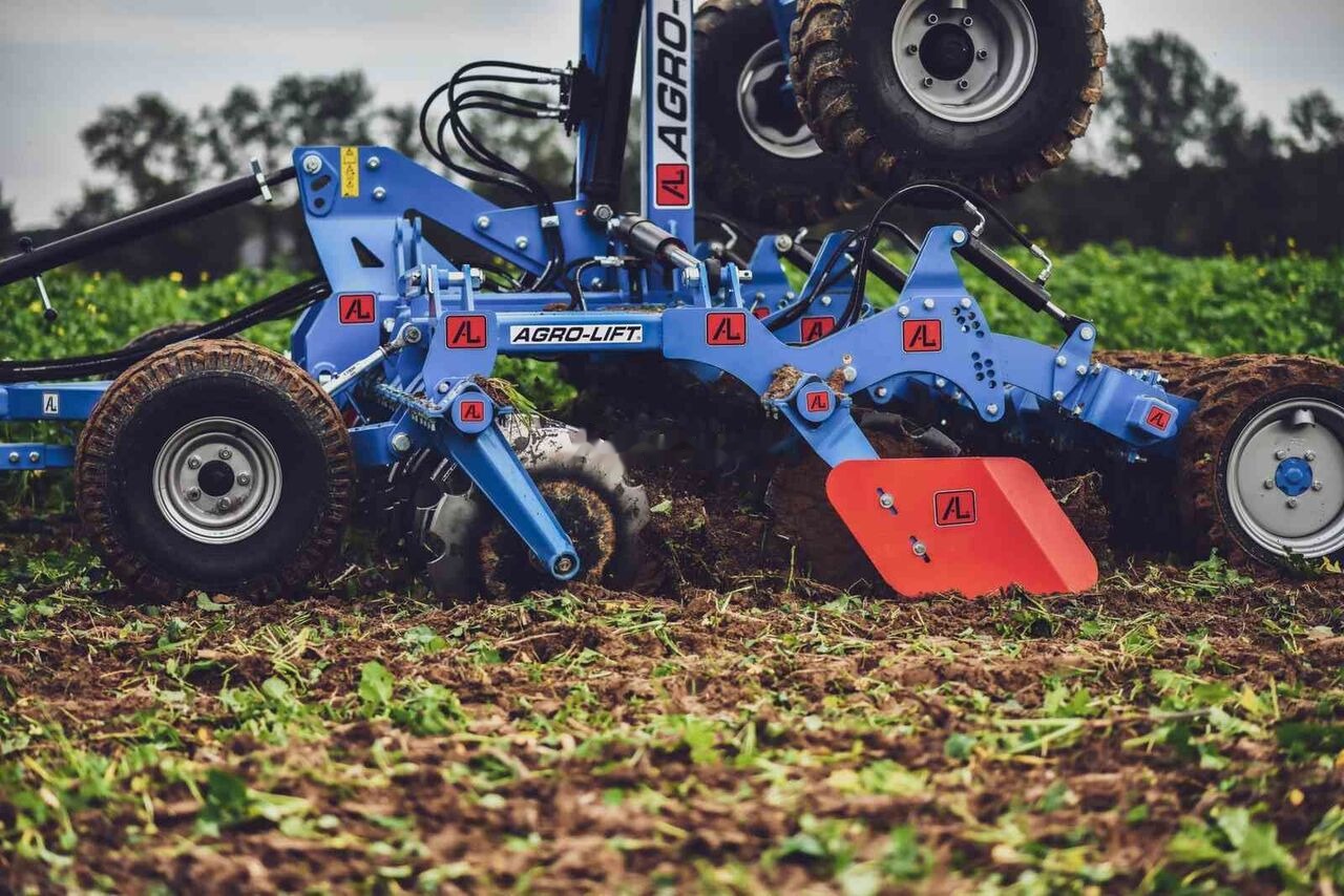 Agro-Lift Multicut Pro BTH-PZ Premium 4,0m - Cover crop: photos 4 Agro-Lift Multicut Pro BTH-PZ Premium 4,0m - Cover crop: photos 4