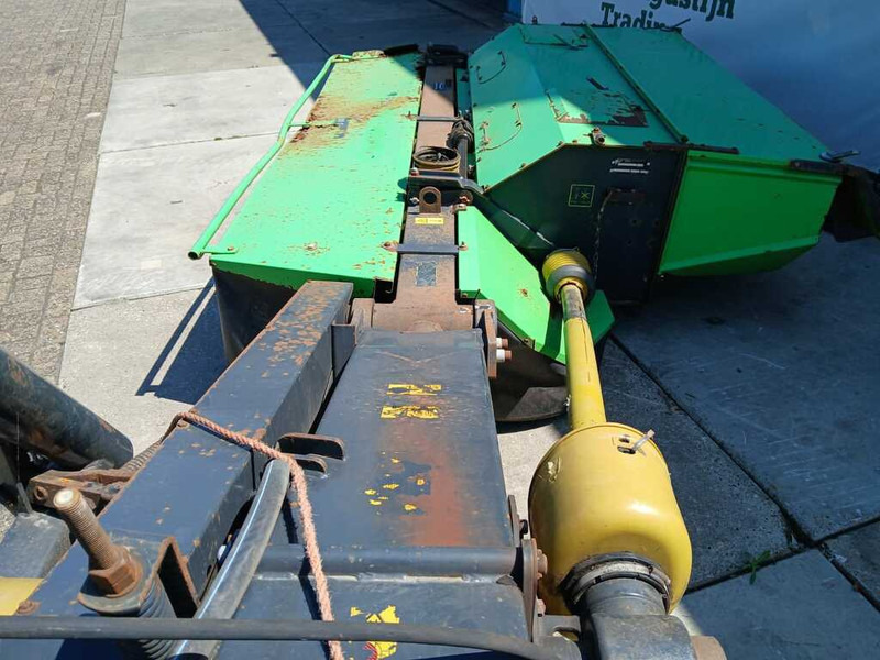 Deutz-Fahr KM 5.29 - Faucheuse: photos 4 Deutz-Fahr KM 5.29 - Faucheuse: photos 4