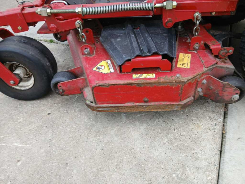 Motofaucheuse Toro Z master 7200: photos 12 Motofaucheuse Toro Z master 7200: photos 12