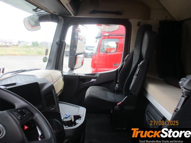 Tracteur routier Mercedes-Benz Actros 1845 LS nRL: photos 6 Tracteur routier Mercedes-Benz Actros 1845 LS nRL: photos 6