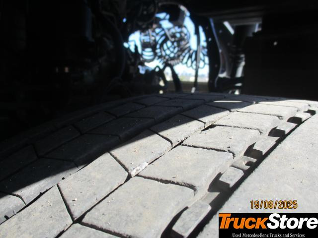 Tracteur routier Mercedes-Benz Actros 1845 LS nRL: photos 7 Tracteur routier Mercedes-Benz Actros 1845 LS nRL: photos 7