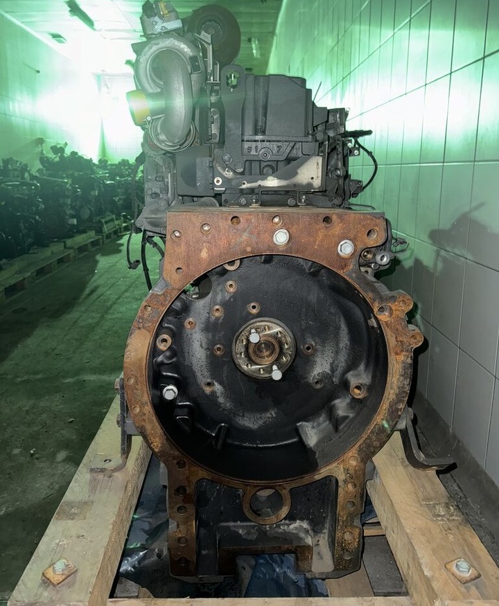 Deutz TTCD 7.8 L6 - Moteur pour Pelle: photos 3 Deutz TTCD 7.8 L6 - Moteur pour Pelle: photos 3