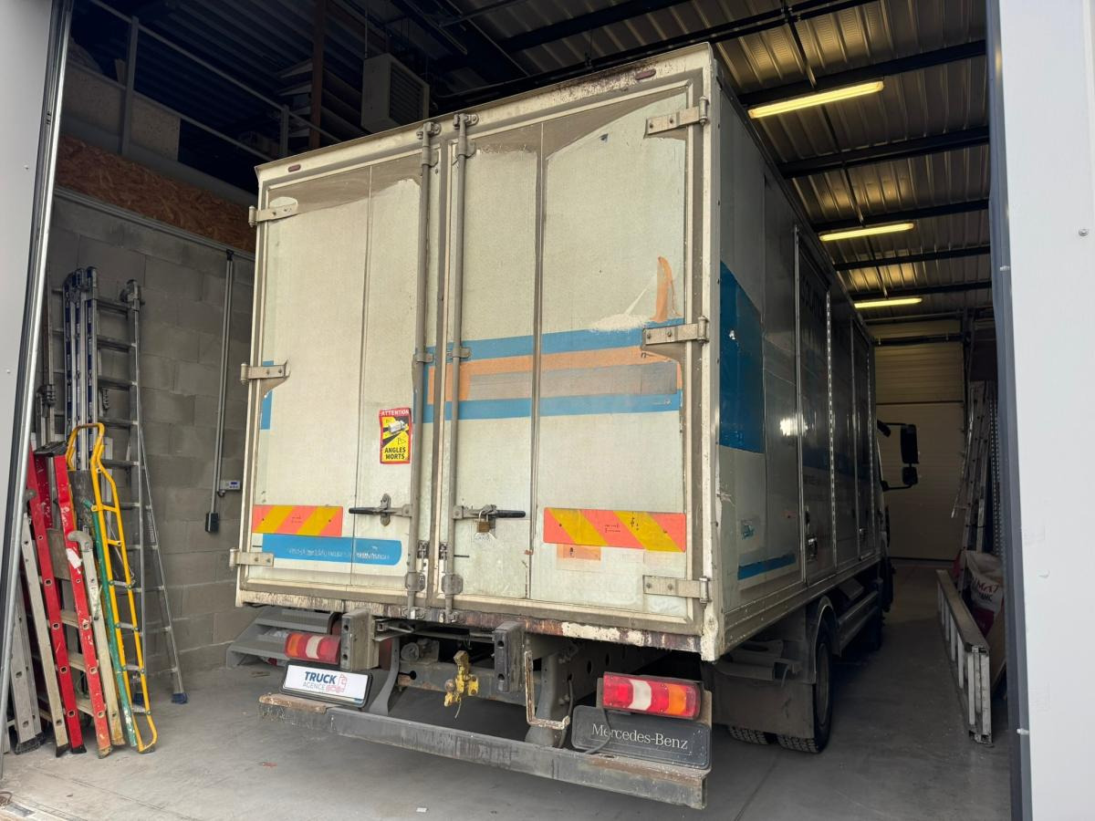 Mercedes Atego - Camion fourgon: photos 5 Mercedes Atego - Camion fourgon: photos 5