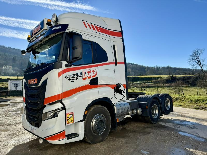 Iveco S-WAY 570 - Tracteur routier: photos 1 Iveco S-WAY 570 - Tracteur routier: photos 1