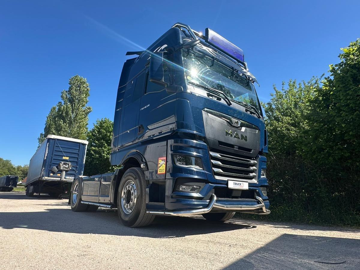 MAN TGX 18.510 - Tracteur routier: photos 2 MAN TGX 18.510 - Tracteur routier: photos 2