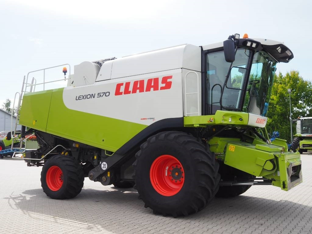 Claas Lexion 570 4WD + V750 - Moissonneuse-batteuse: photos 4 Claas Lexion 570 4WD + V750 - Moissonneuse-batteuse: photos 4