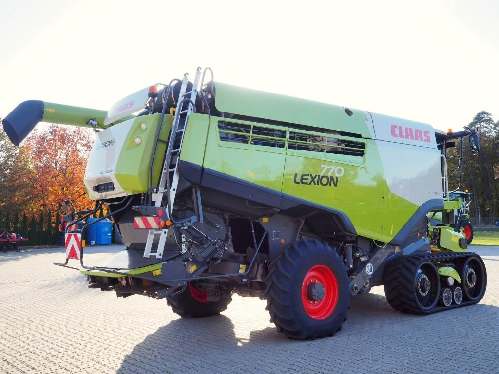 Claas Lexion 770TT 4x4 + V1200 - Moissonneuse-batteuse: photos 3 Claas Lexion 770TT 4x4 + V1200 - Moissonneuse-batteuse: photos 3