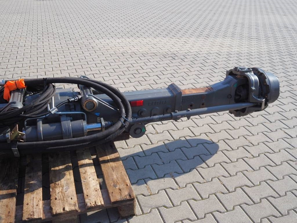 Claas Lexion NAF rear driving axle / 4WD - Chenille pour Machine agricole: photos 4 Claas Lexion NAF rear driving axle / 4WD - Chenille pour Machine agricole: photos 4