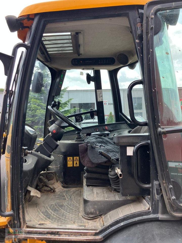 JCB TM220 AGRI - Chargeuse sur pneus: photos 1 JCB TM220 AGRI - Chargeuse sur pneus: photos 1