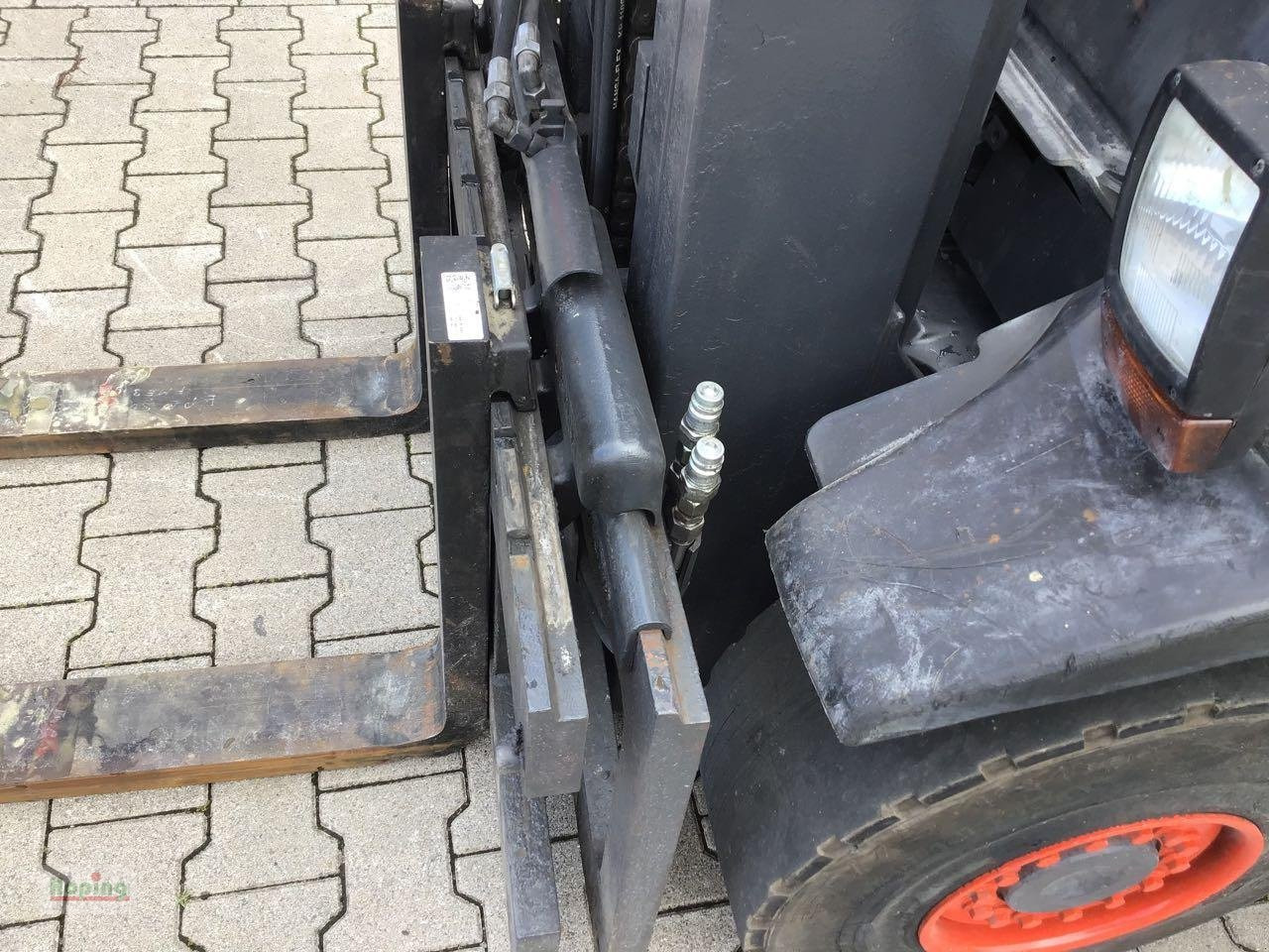 Chariot élévateur diesel Linde H35D-01: photos 6