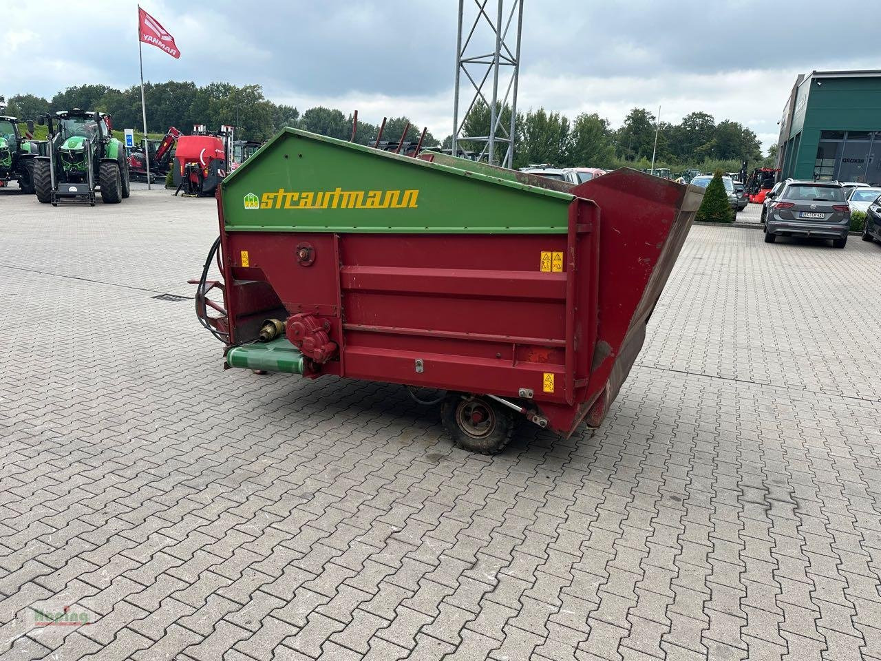 Strautmann Blockverteilwagen - Mélangeuse: photos 5 Strautmann Blockverteilwagen - Mélangeuse: photos 5