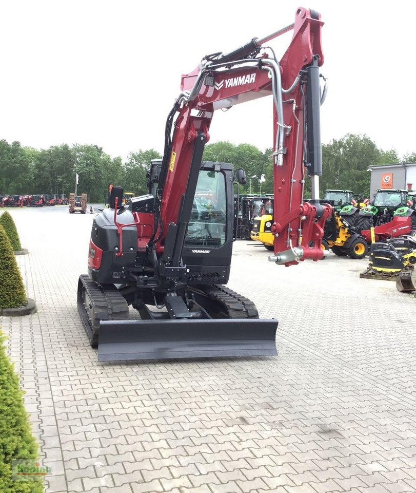 Yanmar Vio 80 - Mini pelle: photos 4 Yanmar Vio 80 - Mini pelle: photos 4