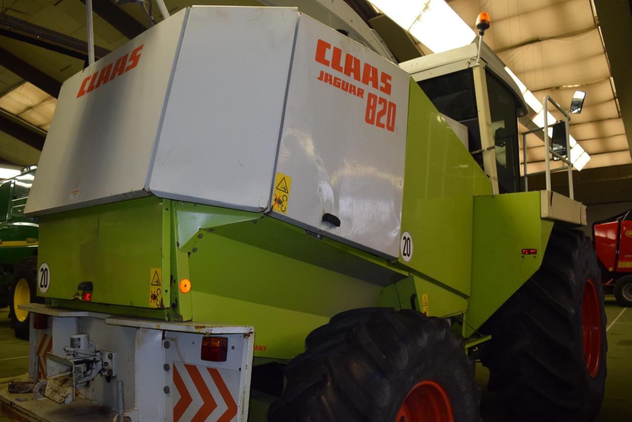 CLAAS Jaguar 820 - Ensileuse: photos 5 CLAAS Jaguar 820 - Ensileuse: photos 5