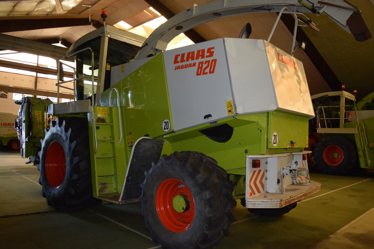 Ensileuse CLAAS Jaguar 820: photos 6