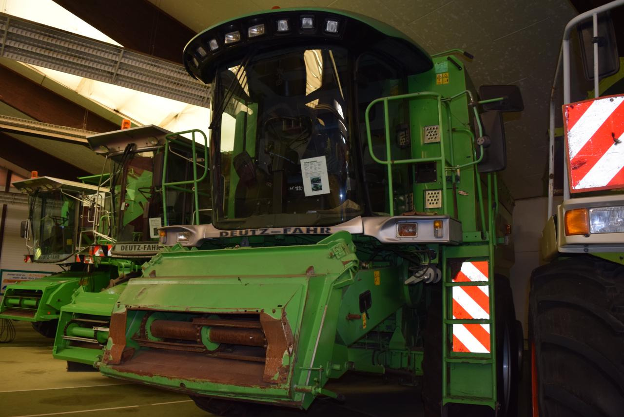 Deutz-Fahr 5660 HTS - Moissonneuse-batteuse: photos 2 Deutz-Fahr 5660 HTS - Moissonneuse-batteuse: photos 2