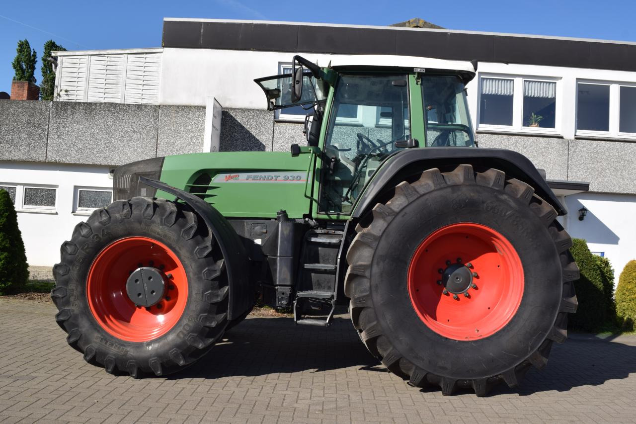Fendt 930 Vario TMS - Tracteur agricole: photos 1 Fendt 930 Vario TMS - Tracteur agricole: photos 1
