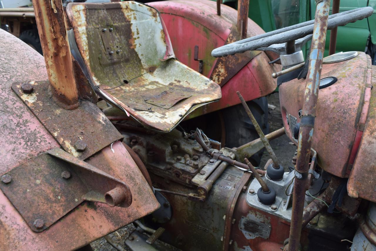 Massey Ferguson MF 35 - Tracteur agricole: photos 4 Massey Ferguson MF 35 - Tracteur agricole: photos 4