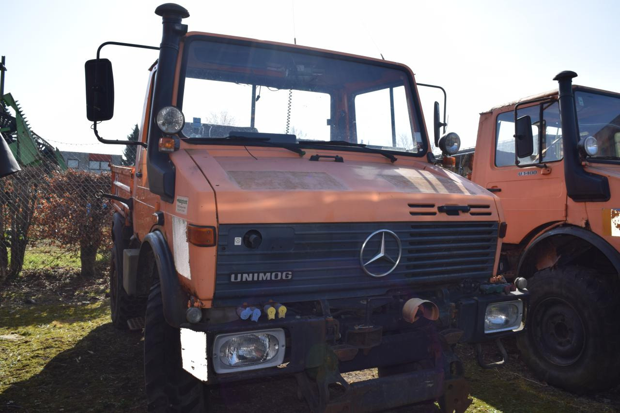Mercedes-Benz Unimog U 1400 - Tracteur agricole: photos 2 Mercedes-Benz Unimog U 1400 - Tracteur agricole: photos 2