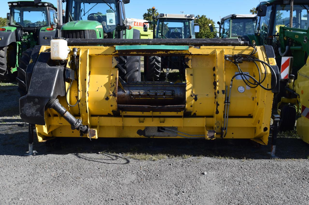 New Holland 273 *Pick Up* - Accessoire aux ensileuses: photos 5 New Holland 273 *Pick Up* - Accessoire aux ensileuses: photos 5