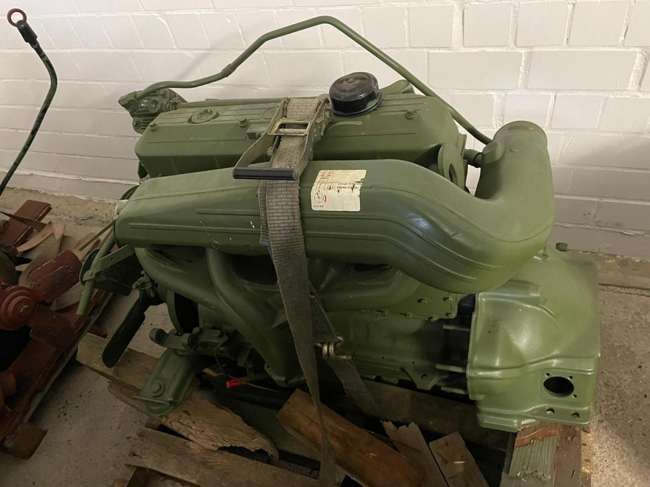 Mercedes-Benz OM 366 - Pièces de rechange: photos 1 Mercedes-Benz OM 366 - Pièces de rechange: photos 1