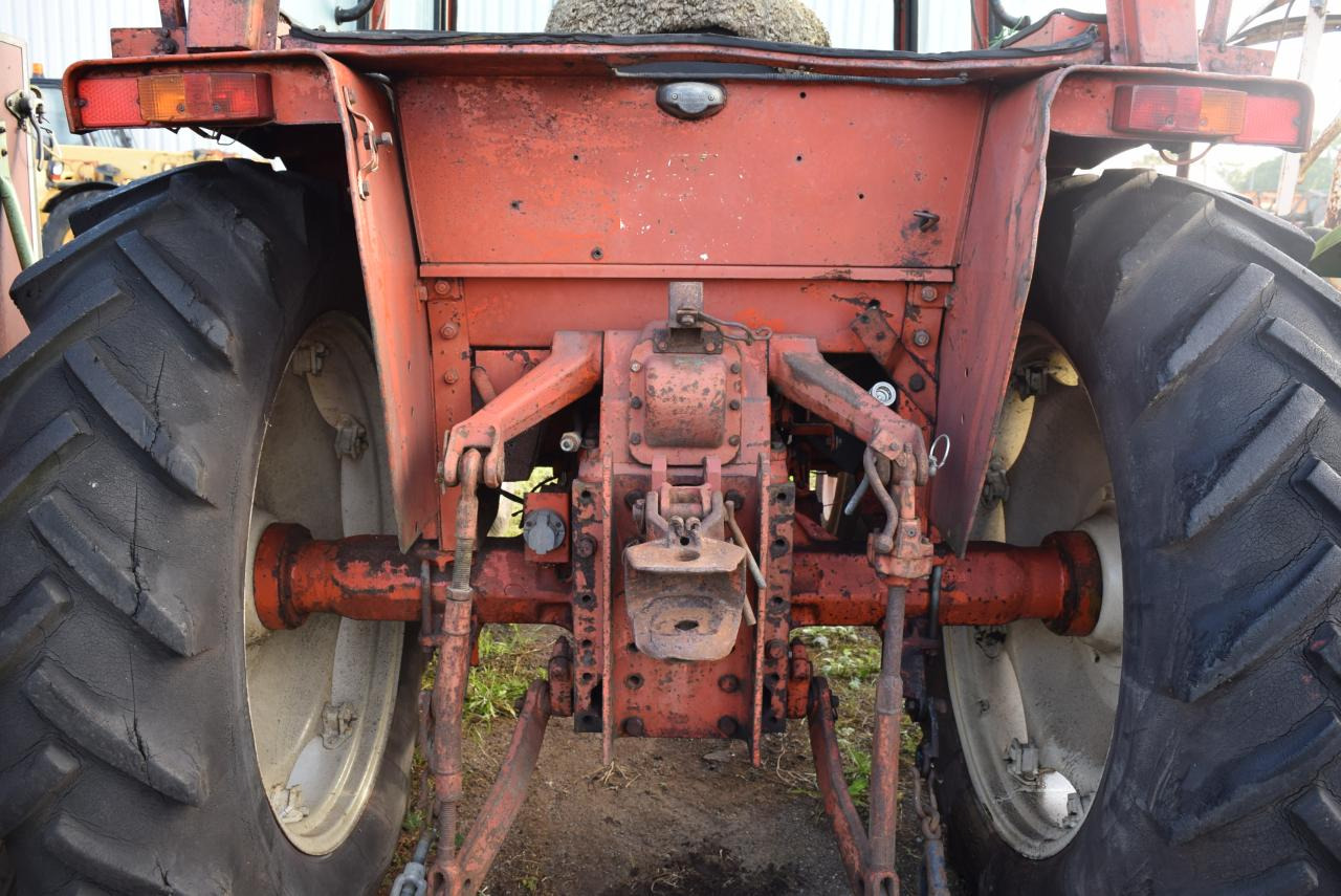 Renault 651 - Tracteur agricole: photos 3 Renault 651 - Tracteur agricole: photos 3