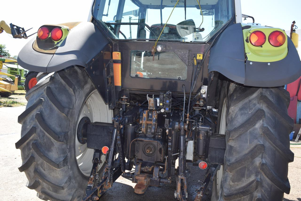 Tracteur agricole Valtra T120: photos 7 Tracteur agricole Valtra T120: photos 7