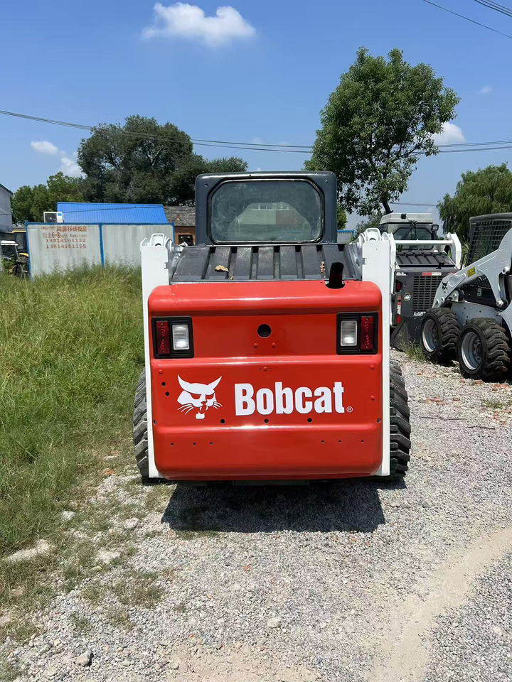 BOBCAT S160 - Mini chargeuse: photos 3 BOBCAT S160 - Mini chargeuse: photos 3