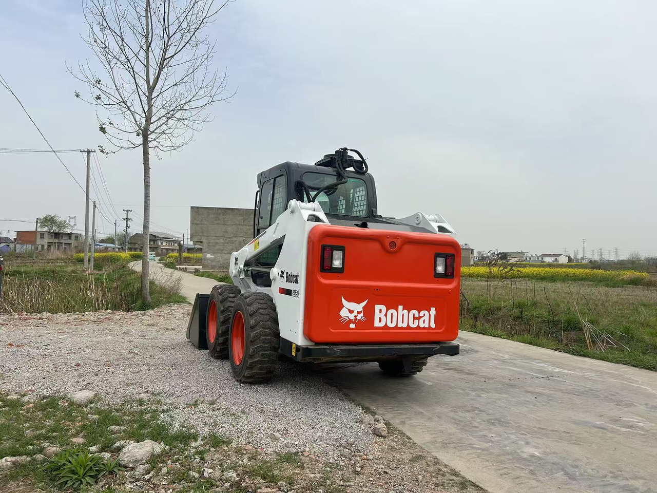 Mini chargeuse BOBCAT S550: photos 6 Mini chargeuse BOBCAT S550: photos 6