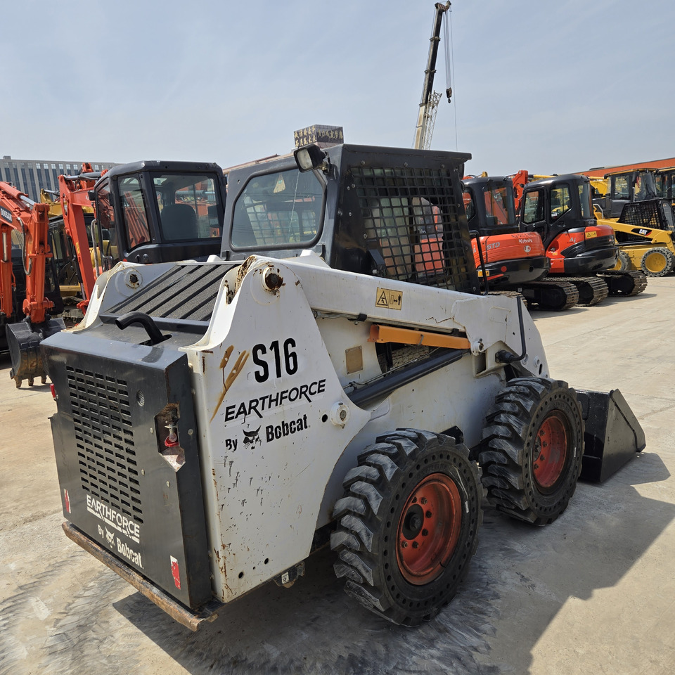 Mini chargeuse Bobcat S16: photos 6