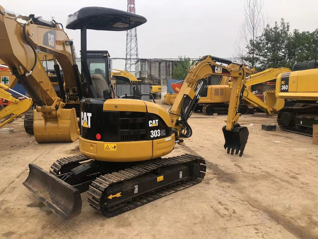 Caterpillar 303CR - Mini pelle: photos 4 Caterpillar 303CR - Mini pelle: photos 4
