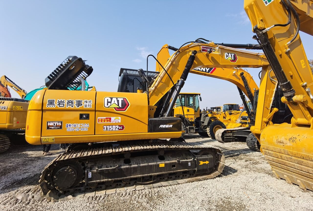 Caterpillar 315D2GC - Pelle sur chenille: photos 3 Caterpillar 315D2GC - Pelle sur chenille: photos 3
