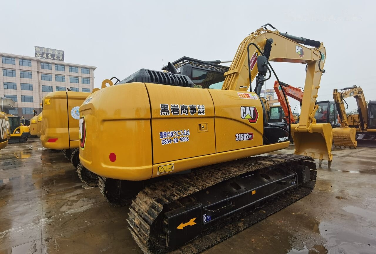Caterpillar 315D2GC - Pelle sur chenille: photos 2 Caterpillar 315D2GC - Pelle sur chenille: photos 2