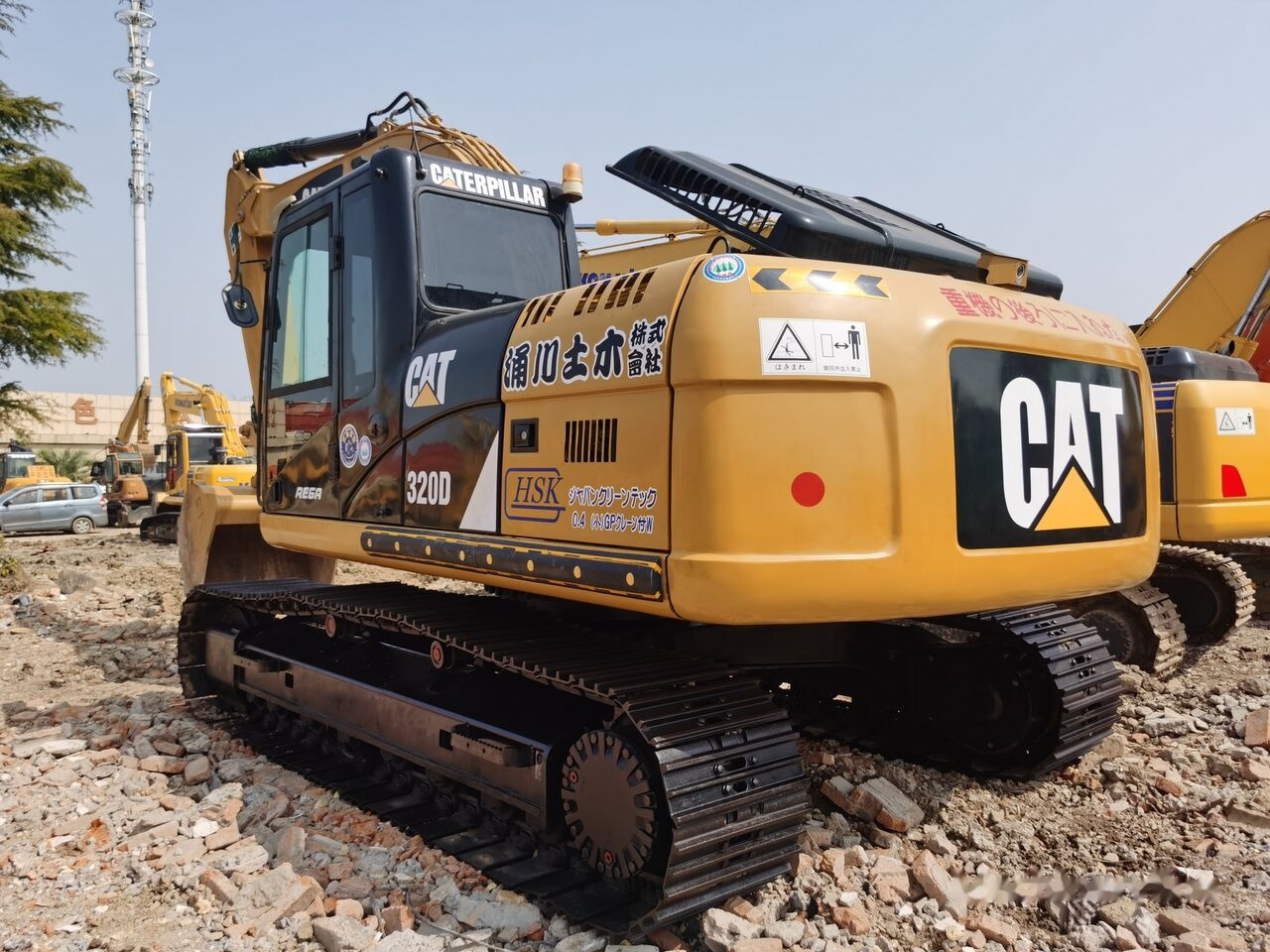 Pelle sur chenille Caterpillar 320D: photos 8