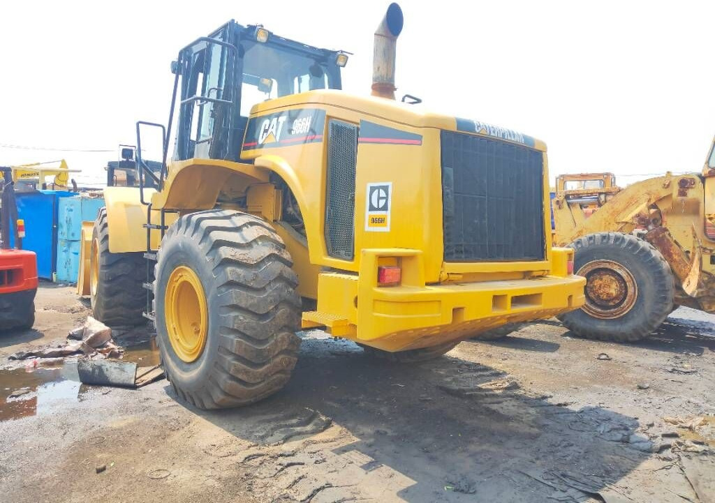Chargeuse sur pneus Caterpillar 966 H: photos 6