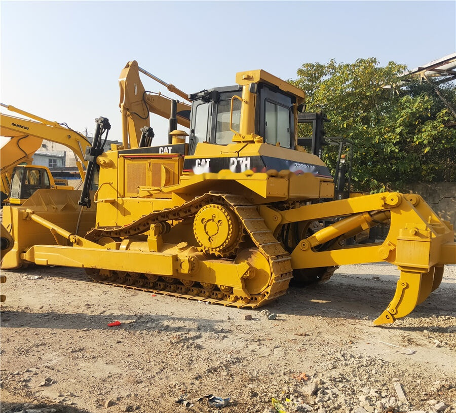 Caterpillar D7H - Bulldozer: photos 5 Caterpillar D7H - Bulldozer: photos 5