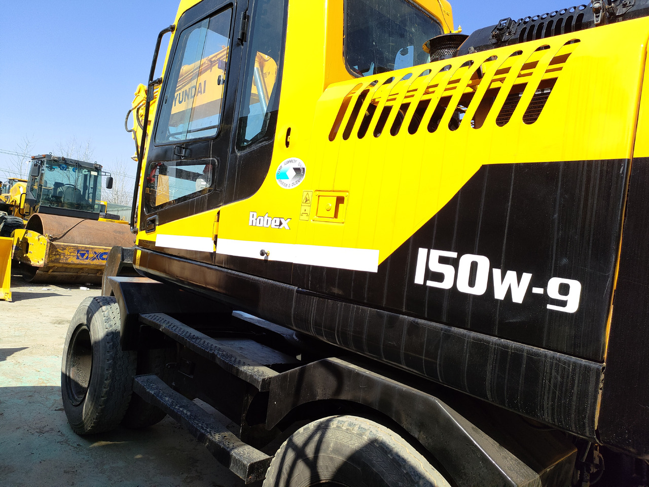 Hyundai R150W-9 - Pelle sur pneus: photos 5 Hyundai R150W-9 - Pelle sur pneus: photos 5