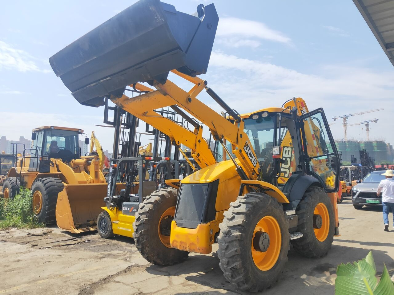 Tractopelle JCB 4CX: photos 6